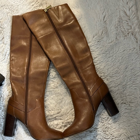 Anne Klein tall leather boots - Picture 7 of 8